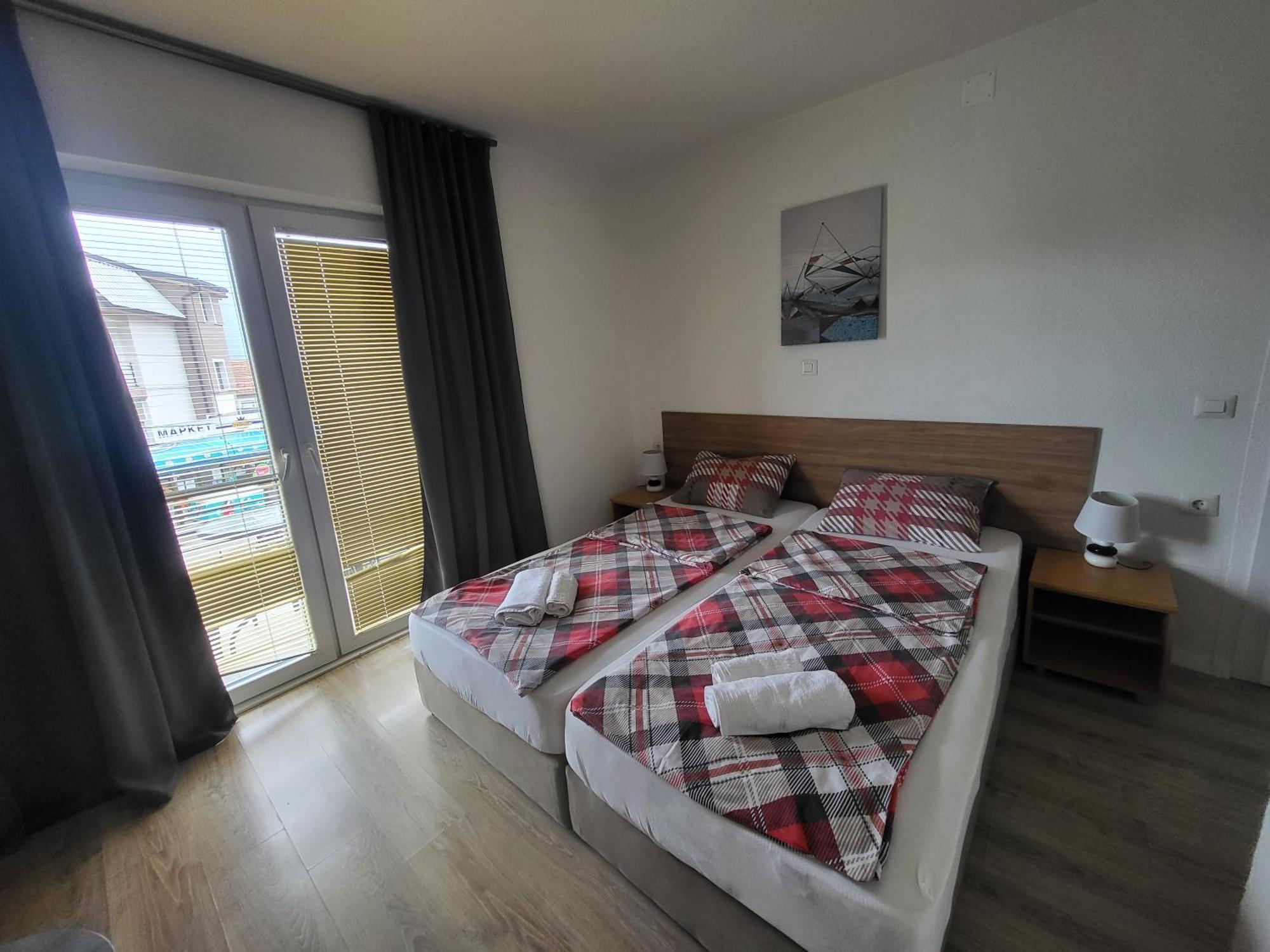 Villa Pegasus Pestani Ohrid Bagian luar foto