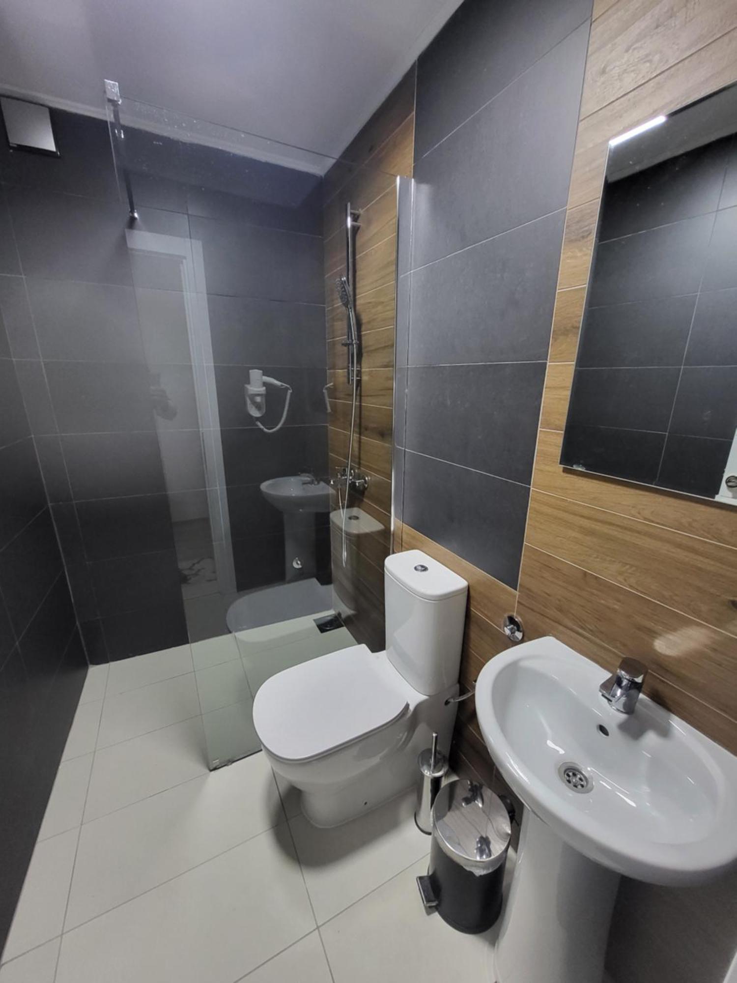 Villa Pegasus Pestani Ohrid Bagian luar foto