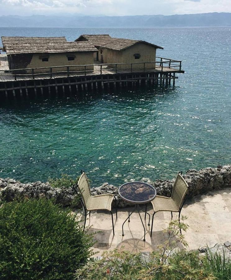 Villa Pegasus Pestani Ohrid Bagian luar foto